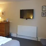 Starlings Guest House